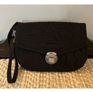Vera Bradley Pushlock Wristlet in Quilted Black Clutch Purse Floral Lined Zipper